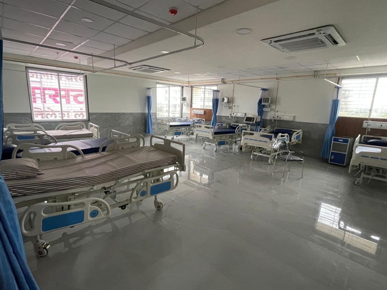 Spacious and hygienic multi-bed general patient ward at Gaikwad Hospital Ahmednagar